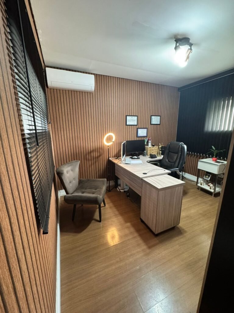 05ac13ed-de92-4dfd-97a4-d6063ea39126